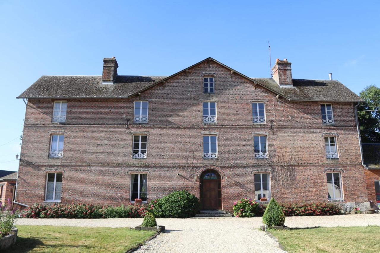 Manoir Du Taillis Bed & Breakfast Heugon Bagian luar foto